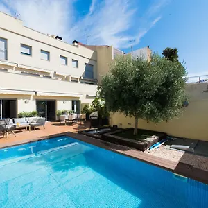 Petit Luxe L'oasi D'egara Apartamento