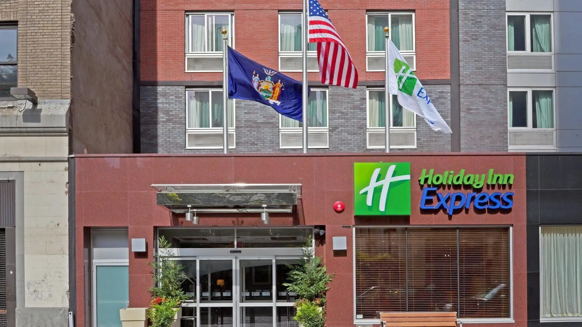 Holiday Inn Express - Times Square By Ihg New York 3*,