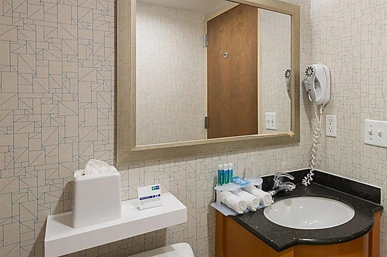 Holiday Inn Express - Times Square By Ihg Nowy Jork 3*,