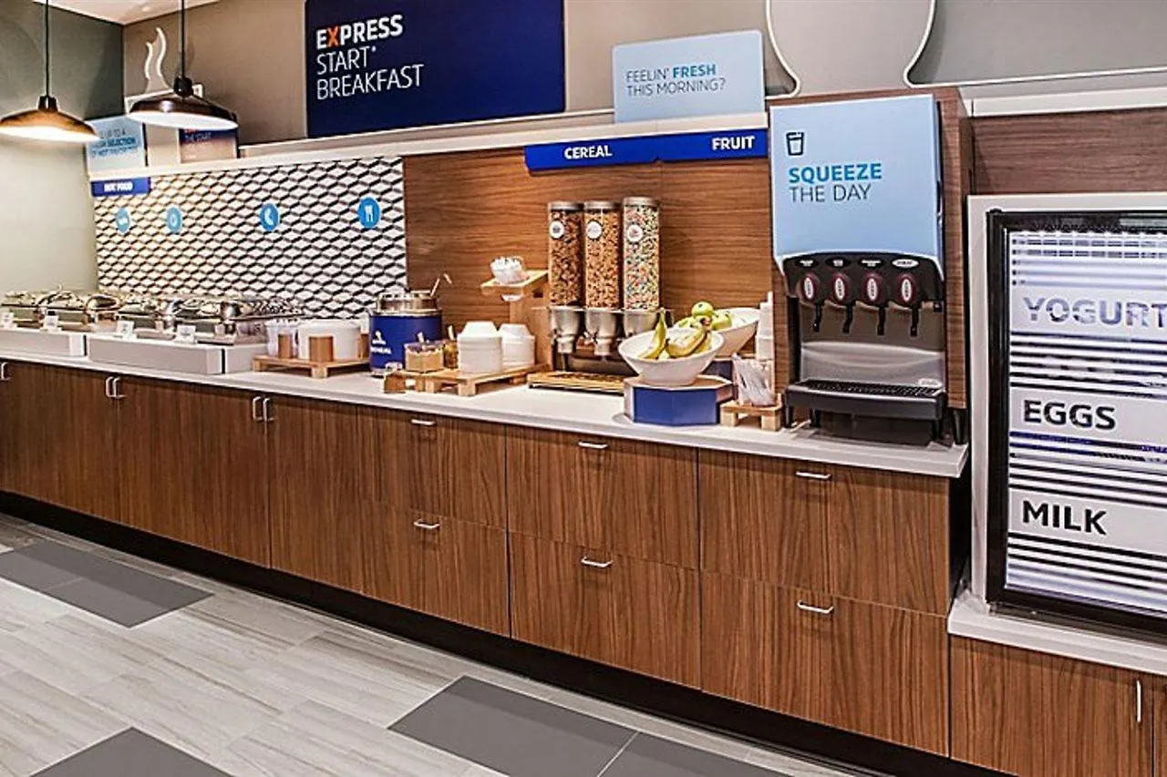 Holiday Inn Express - Times Square By Ihg Nowy Jork Hotel
